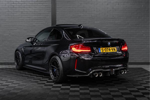 BMW 2 Serie Coupé M2 DCT | NOVA PERFORMANCE 19 INCH CUSTOM WHEELS | CS STOELEN | CS STUUR | CARBON INTERIEUR EN EXTERIEUR| voorzien van Target Blu Eye 2 en Laser Track Flare