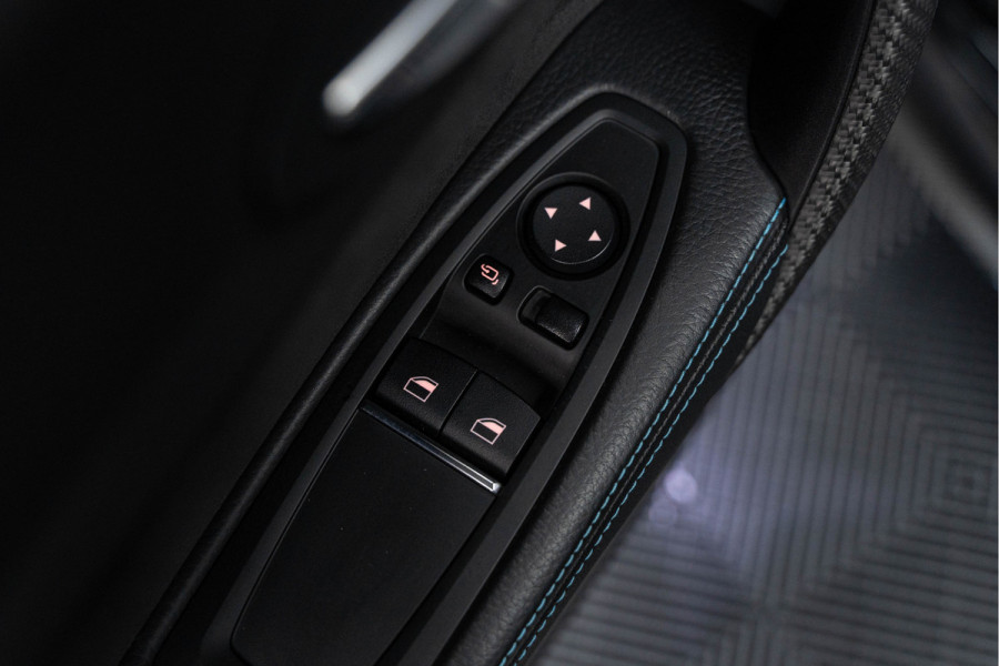 BMW 2 Serie Coupé M2 DCT | NOVA PERFORMANCE 19 INCH CUSTOM WHEELS | CS STOELEN | CS STUUR | CARBON INTERIEUR EN EXTERIEUR| voorzien van Target Blu Eye 2 en Laser Track Flare