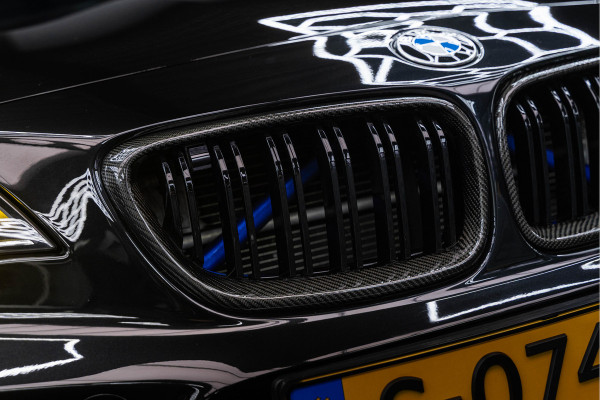 BMW 2 Serie Coupé M2 DCT | NOVA PERFORMANCE 19 INCH CUSTOM WHEELS | CS STOELEN | CS STUUR | CARBON INTERIEUR EN EXTERIEUR| voorzien van Target Blu Eye 2 en Laser Track Flare