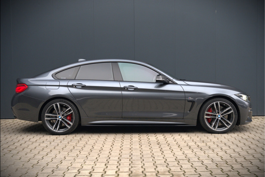 BMW 4 Serie Gran Coupé 420i Corporate Lease High Executive M Sport | M Performance | Stoelverwarming | Apple Carplay | Navigatie | Camera | Cruise Control | HIFI | Keyless | Digital Dash | DAB