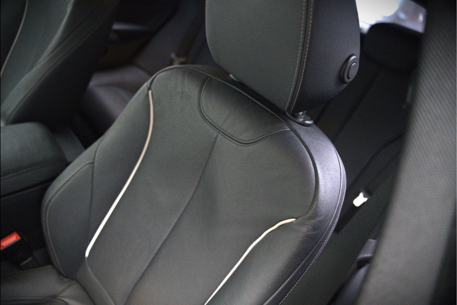 BMW 4 Serie Gran Coupé 420i Corporate Lease High Executive M Sport | M Performance | Stoelverwarming | Apple Carplay | Navigatie | Camera | Cruise Control | HIFI | Keyless | Digital Dash | DAB