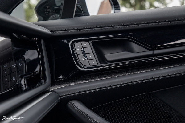 Porsche Panamera 2.9 4 E-Hybrid | 470 Pk | Nieuw model | SportDesign | Sport Chrono | Adaptieve Cruise | Memory | Matrix |