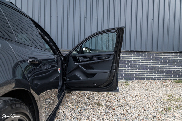 Porsche Panamera 2.9 4 E-Hybrid | 470 Pk | Nieuw model | SportDesign | Sport Chrono | Adaptieve Cruise | Memory | Matrix |