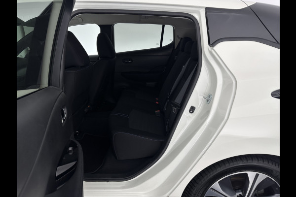 Nissan Leaf N-Connecta 40 kWh Aut. *ADAPTIVE-CRUISE | NAVI-FULLMAP | TOPVIEW | CARPLAY | KEYLESS | BLIND-SPOT |  DIGI-COCKPIT | COMFORT-SEATS | DAB | ECC | PDC | HEATED-SEATS | 17"ALU*