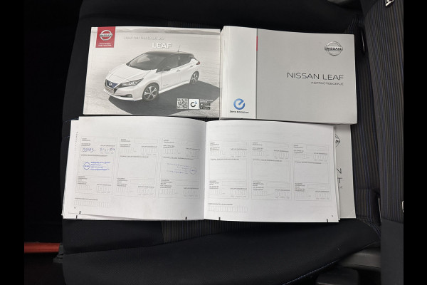 Nissan Leaf N-Connecta 40 kWh Aut. *ADAPTIVE-CRUISE | NAVI-FULLMAP | TOPVIEW | CARPLAY | KEYLESS | BLIND-SPOT |  DIGI-COCKPIT | COMFORT-SEATS | DAB | ECC | PDC | HEATED-SEATS | 17"ALU*