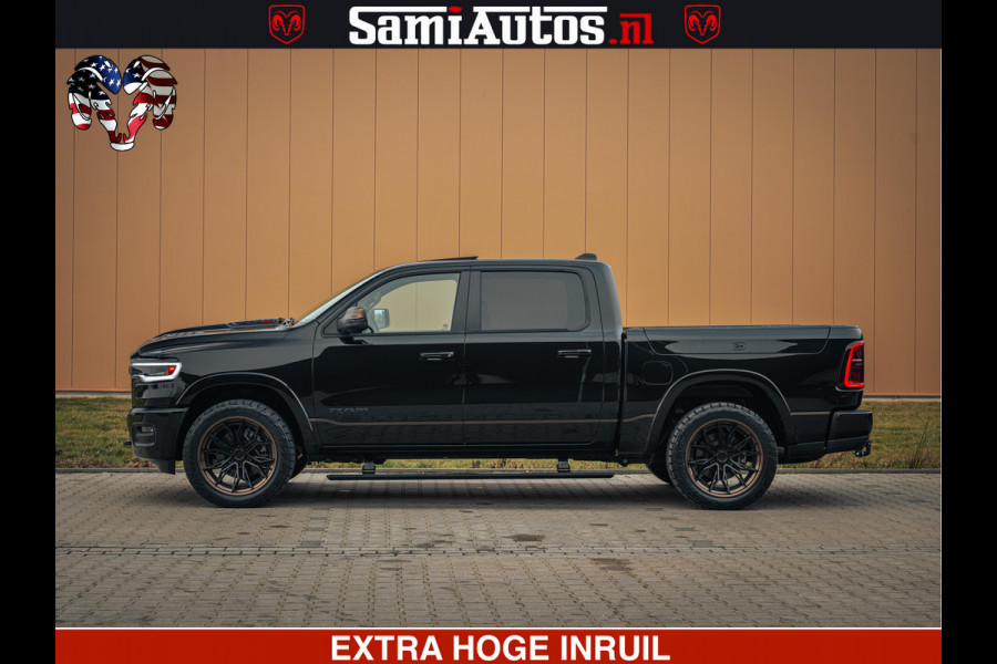 Dodge Ram 1500 Limited Night H.O 540HP 706Nm | Massage + Full Option | De Meest Luxe en Volle Pick-Up in zijn Klasse | Comfortabele Dubbele Cabine met Royale 5 Zitplaatsen | BPM vrij | Nu Leverbaar uit Voorraad | Voorraad Nr 2353 - 5412