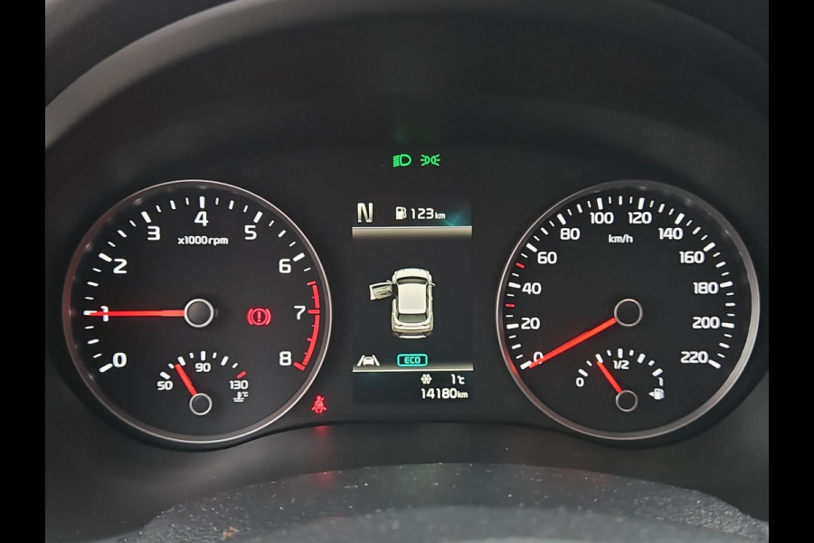 Kia Stonic 1.0 T-GDi MHEV GT-PlusLine | Lage km's! | 1e Eigenaar | Schuif/Kanteldak | Stoel- en Stuurverwarming | Dode Hoek Assistentie | Full-Option |