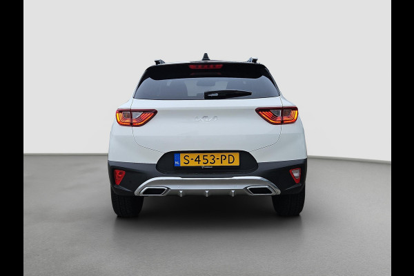 Kia Stonic 1.0 T-GDi MHEV GT-PlusLine | Lage km's! | 1e Eigenaar | Schuif/Kanteldak | Stoel- en Stuurverwarming | Dode Hoek Assistentie | Full-Option |