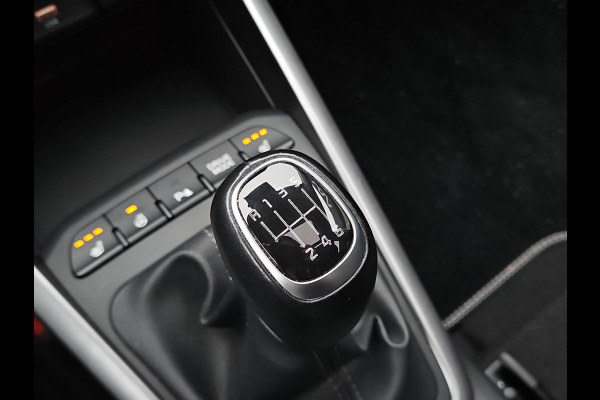 Kia Stonic 1.0 T-GDi MHEV GT-PlusLine | Lage km's! | 1e Eigenaar | Schuif/Kanteldak | Stoel- en Stuurverwarming | Dode Hoek Assistentie | Full-Option |