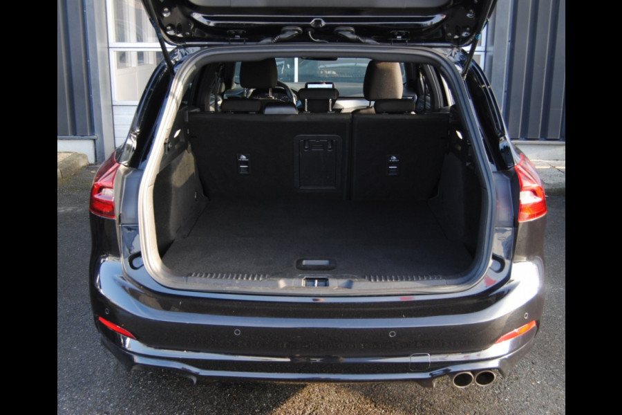 Ford FOCUS Wagon 1.0 EBH ST Line St.