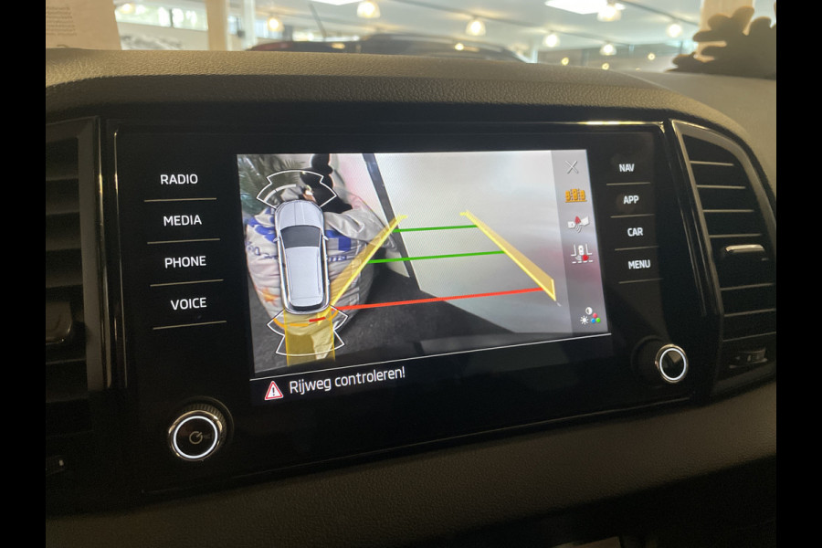 Škoda Karoq 1.5 TSI ACT 150PK DSG ELEGANCE VIRTUAL/CAMERA/CARPLAY