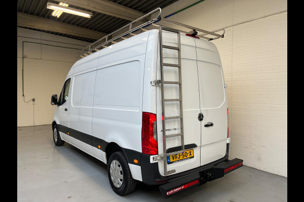 Mercedes-Benz Sprinter Automaat 211 2.2 CDI L2H2 3Persoons, Imperiaal + Trap, Kast, M-BUX, Trekhaak, RIJKLAARPRIJS! NETTE BUS!