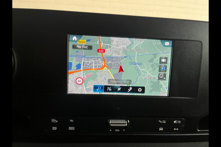 Mercedes-Benz Sprinter Automaat 211 2.2 CDI L2H2 3Persoons, Imperiaal + Trap, Kast, M-BUX, Trekhaak, RIJKLAARPRIJS! NETTE BUS!