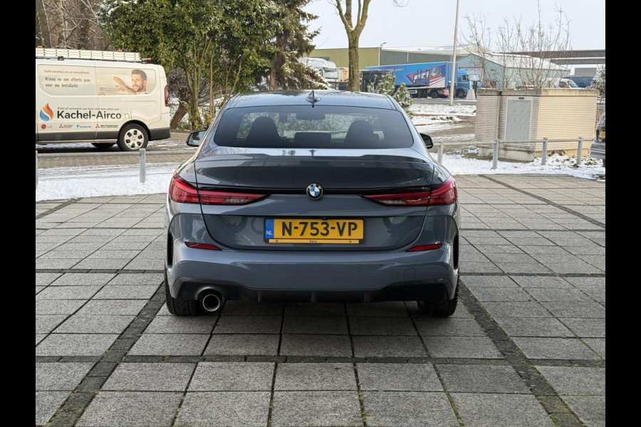 BMW 2 Serie Gran Coupé 218i Aut. M-Sport | Carplay | Camera | Sport Stoelen |