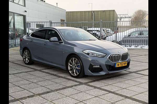 BMW 2 Serie Gran Coupé 218i Aut. M-Sport | Carplay | Camera | Sport Stoelen |