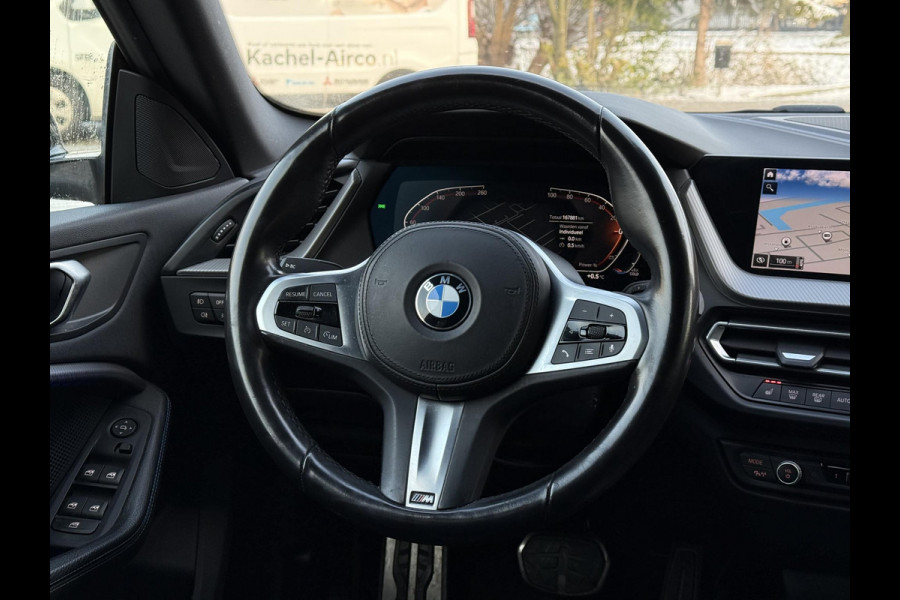 BMW 2 Serie Gran Coupé 218i Aut. M-Sport | Carplay | Camera | Sport Stoelen |