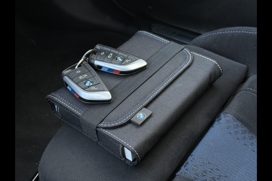 BMW 2 Serie Gran Coupé 218i Aut. M-Sport | Carplay | Camera | Sport Stoelen |