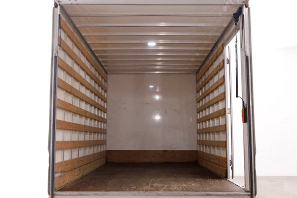 Volkswagen Crafter 35 2.0 TDI 140pk Bakwagen met laadklep en zijdeur 08-2021