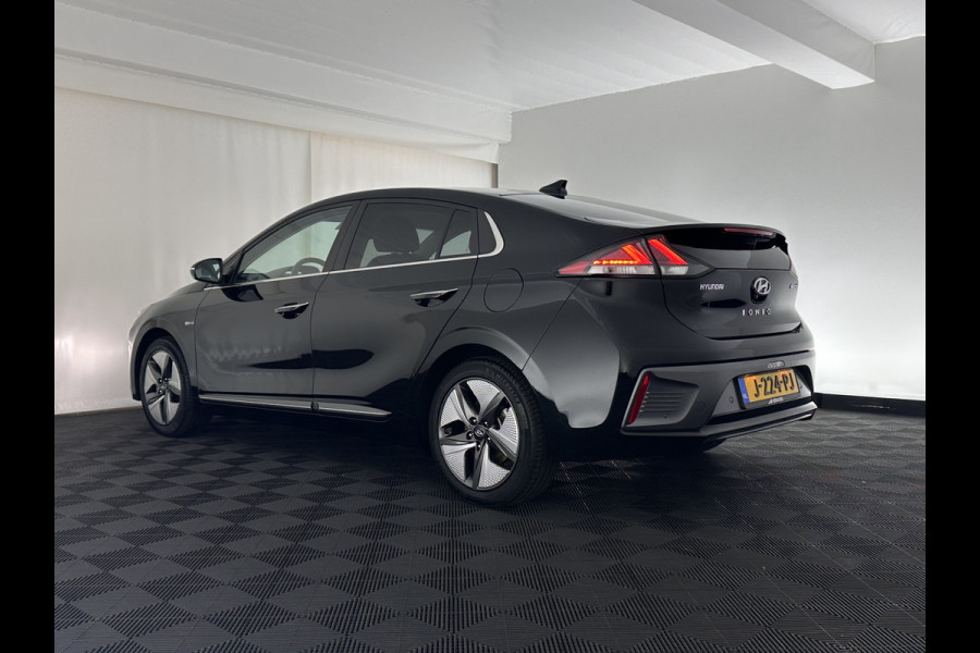 Hyundai IONIQ Premium EV 38 kWh {SOH-97%} (INCL.BTW) Aut *HEATPUMP | PANO | LEATHER | FULL-LED | ADAPTIVE-CRUISE | KEYLESS | NAVI-FULLMAP | DAB | CAMERA | MEMORY-PACK | DIGI-COCKPIT | HEATED/VENTILATED-SEATS | CCS- FASTLOADER | 16''A