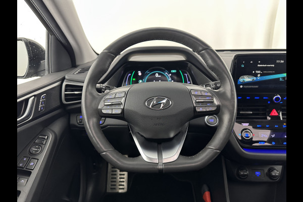 Hyundai IONIQ Premium EV 38 kWh {SOH-97%} (INCL.BTW) Aut *HEATPUMP | PANO | LEATHER | FULL-LED | ADAPTIVE-CRUISE | KEYLESS | NAVI-FULLMAP | DAB | CAMERA | MEMORY-PACK | DIGI-COCKPIT | HEATED/VENTILATED-SEATS | CCS- FASTLOADER | 16''A