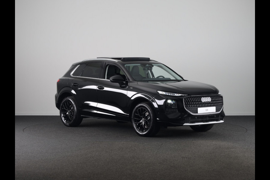 Audi Q3 Advanced edition e-hybrid 272 pk | Techniekpakket plus | Glazen panoramadak | Ambiente lichtpakket | Verwarmbaar stuurwiel |