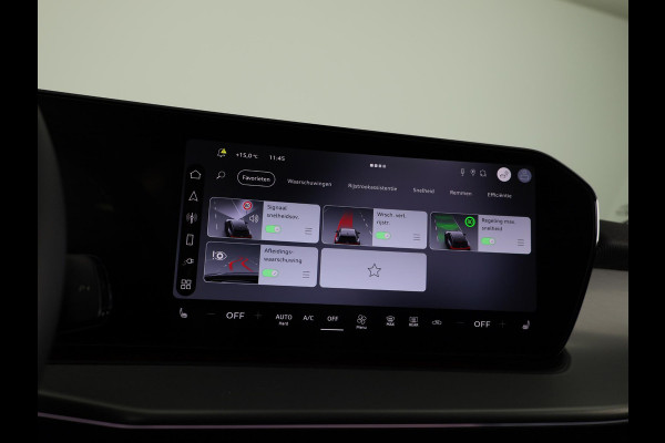 Audi Q3 Advanced edition e-hybrid 272 pk | Techniekpakket plus | Glazen panoramadak | Ambiente lichtpakket | Verwarmbaar stuurwiel |