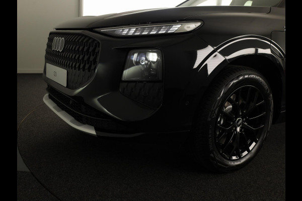 Audi Q3 Advanced edition e-hybrid 272 pk | Techniekpakket plus | Glazen panoramadak | Ambiente lichtpakket | Verwarmbaar stuurwiel |