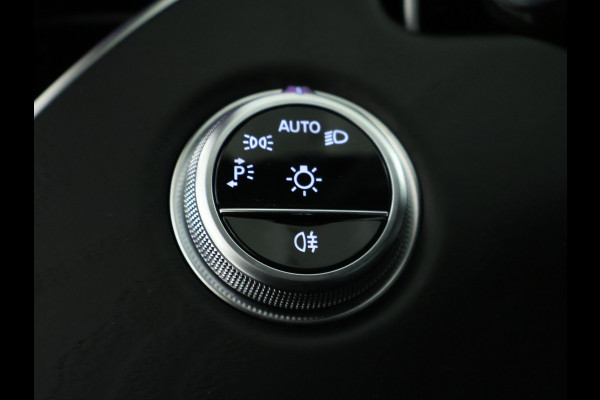 Mercedes-Benz E-Klasse Estate 300 e AMG Plug-In Hybride | AMG Styling | Trekhaak | Digital light | Keyless go | Distronic | Keyless go | Memory Pakket voorsteoelen. Inclusief 24 maanden MB Certified garantie voor Europa.