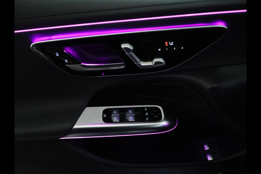 Mercedes-Benz E-Klasse Estate 300 e AMG Plug-In Hybride | AMG Styling | Trekhaak | Digital light | Keyless go | Distronic | Keyless go | Memory Pakket voorsteoelen. Inclusief 24 maanden MB Certified garantie voor Europa.