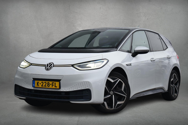 Volkswagen ID.3 First Plus 58 kWh | Apple CarPlay | Keyless | 19'' LM | Stoelverwarming