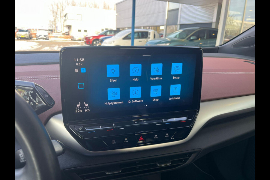 Volkswagen ID.5 Pro 77 kWh | Stoel- en stuurwielverwarming | Achteruitrijcamera | 20 inch velgen | Getint glas | Navigatie