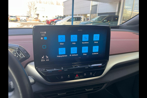 Volkswagen ID.5 Pro 77 kWh | Stoel- en stuurwielverwarming | Achteruitrijcamera | 20 inch velgen | Getint glas | Navigatie