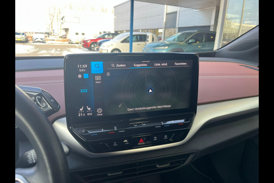 Volkswagen ID.5 Pro 77 kWh | Stoel- en stuurwielverwarming | Achteruitrijcamera | 20 inch velgen | Getint glas | Navigatie