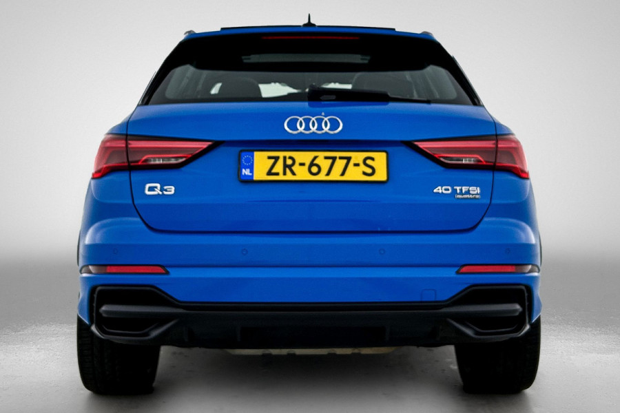 Audi Q3 40 TFSI quattro 3x S Line(NL-auto, Panorama, Dealer OndH, Digitale Dash, PDC V+A, Lane Assist, Addpt Cruise Con,Etc)