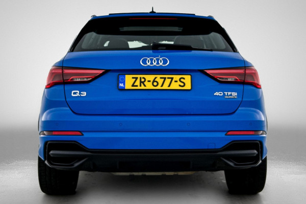 Audi Q3 40 TFSI quattro 3x S Line(NL-auto, Panorama, Dealer OndH, Digitale Dash, PDC V+A, Lane Assist, Addpt Cruise Con,Etc)