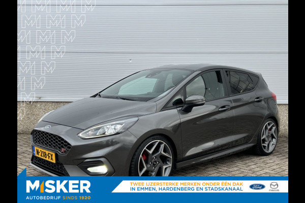 Ford Fiesta 1.5 EcoB. ST DEALERONDERHOUDEN! RECARO! MILLTEK! B&O! WINTERPACK