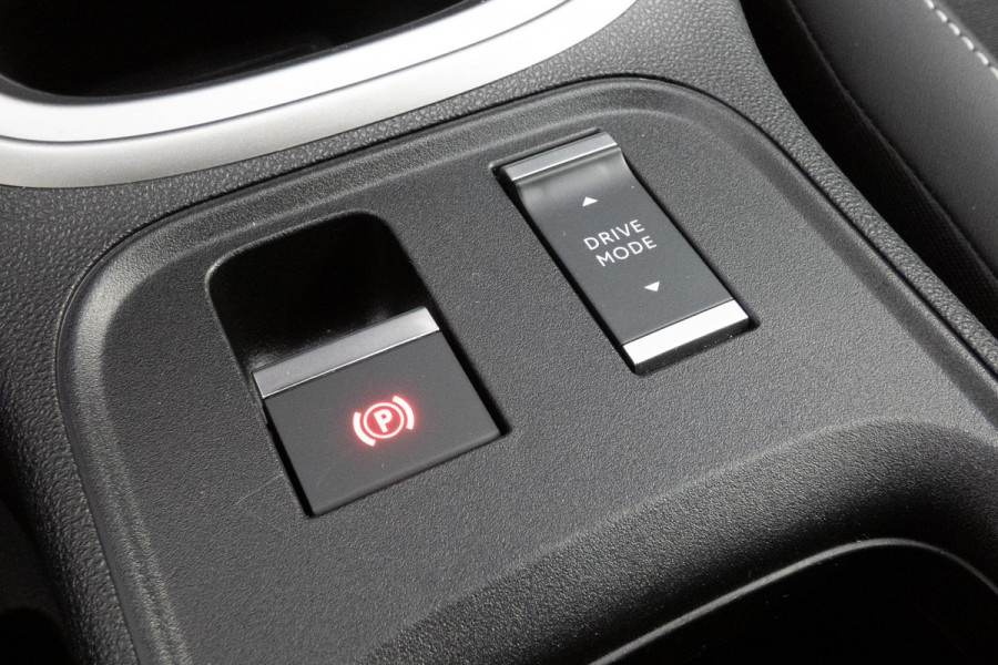 Jeep Avenger 1.2 e-Hybrid Altitude | STOELVERWARMING | ADAPTIEVE CRUISE CONTROL | PARKEERSENSOREN