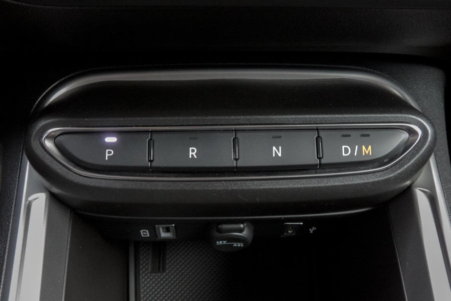 Jeep Avenger 1.2 e-Hybrid Altitude | STOELVERWARMING | ADAPTIEVE CRUISE CONTROL | PARKEERSENSOREN