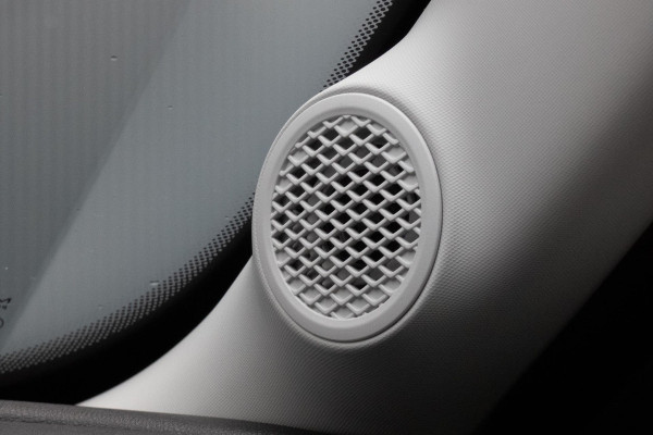 Jeep Avenger 1.2 e-Hybrid Altitude | STOELVERWARMING | ADAPTIEVE CRUISE CONTROL | PARKEERSENSOREN