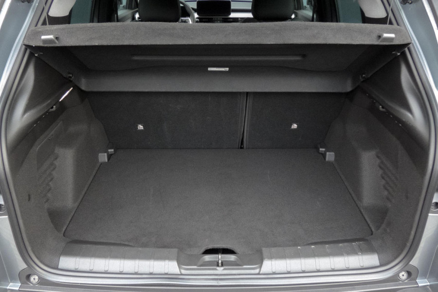 Jeep Avenger 1.2 e-Hybrid Altitude | STOELVERWARMING | ADAPTIEVE CRUISE CONTROL | PARKEERSENSOREN