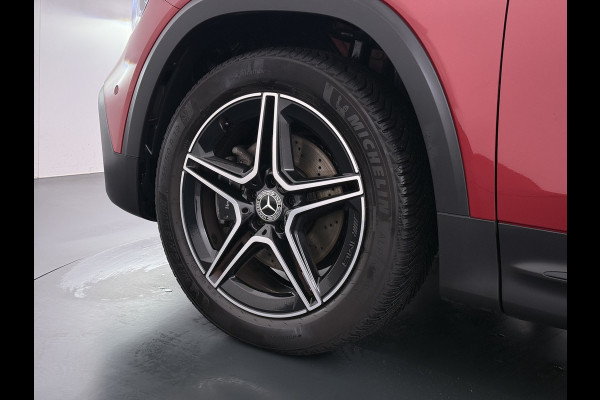 Mercedes-Benz Glb 200 AMG line | Pano Memory Multibeam Keyless