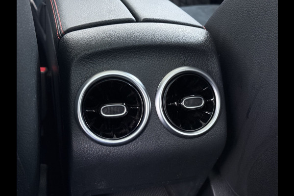 Mercedes-Benz Glb 200 AMG line | Pano Memory Multibeam Keyless