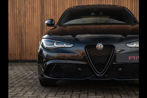 Alfa Romeo Giulia 2.0T GME AWD Competizione 280pk | Pano-dak | Harman/Kardon | CarPlay | Lederen dash.