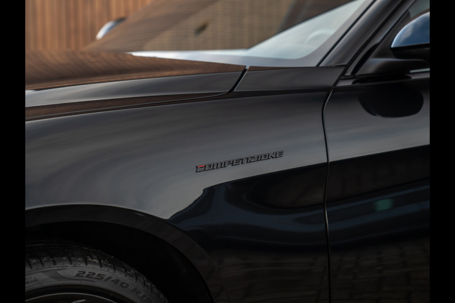 Alfa Romeo Giulia 2.0T GME AWD Competizione 280pk | Pano-dak | Harman/Kardon | CarPlay | Lederen dash.