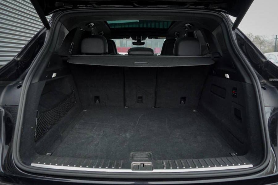 Porsche Cayenne 4.0 Turbo / PSCB / Pano / Burmester / Stoelklima / Trekhaak Elek