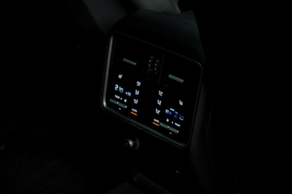 Porsche Cayenne 4.0 Turbo / PSCB / Pano / Burmester / Stoelklima / Trekhaak Elek