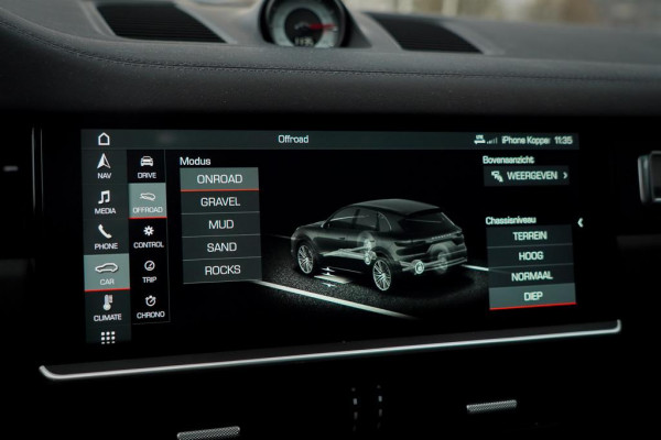 Porsche Cayenne 4.0 Turbo / PSCB / Pano / Burmester / Stoelklima / Trekhaak Elek