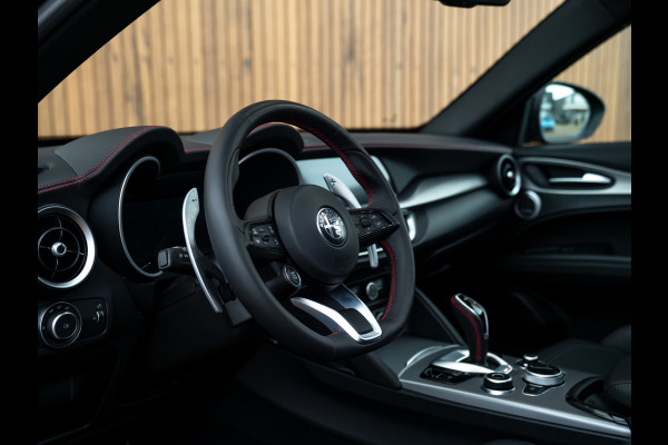 Alfa Romeo Stelvio 2.0T GME AWD Competizione 280pk | Pano-dak | 21 inch | Harman/Kardon | LED-Matrix