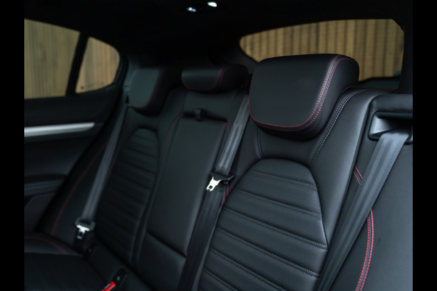 Alfa Romeo Stelvio 2.0T GME AWD Competizione 280pk | Pano-dak | 21 inch | Harman/Kardon | LED-Matrix