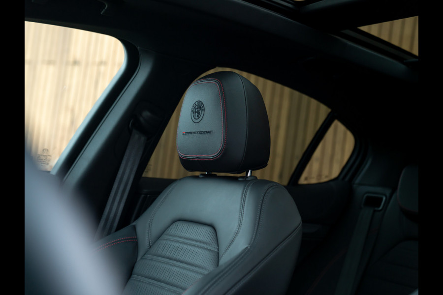 Alfa Romeo Stelvio 2.0T GME AWD Competizione 280pk | Pano-dak | 21 inch | Harman/Kardon | LED-Matrix